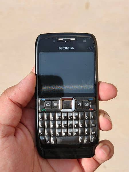 Nokia E71 Buisness Class E-Series Antique 10/10 Condition PTA Approved 0