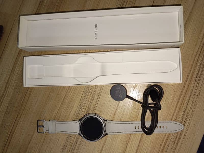 Samsung watch 6 classic 6/47 silver colour 7