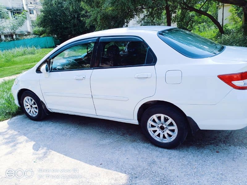 Honda City IDSI 2004 5