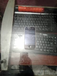 I phone Used for selling. Price in 5000