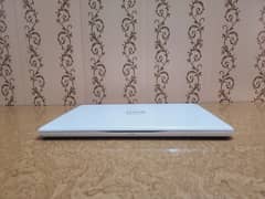 Laptop DELL | Core i5, 7th Gen | Condition 10/10