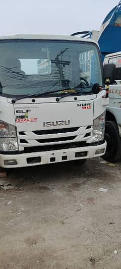 Isuzu NMR 90