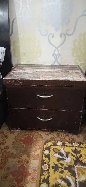 2 side tables 2