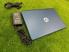 HP 15s, Core i5 11th Gen. Intel iris Xe Graphic,8GB RAM,256 GB SSD