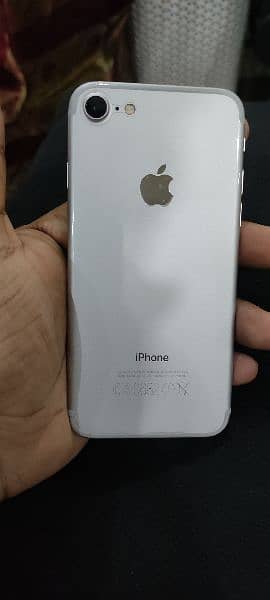 iphone 7, 32gb, "by passed" , 10/10 only kit 2