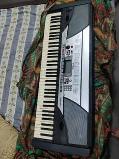 Yamaha PSR-GX76