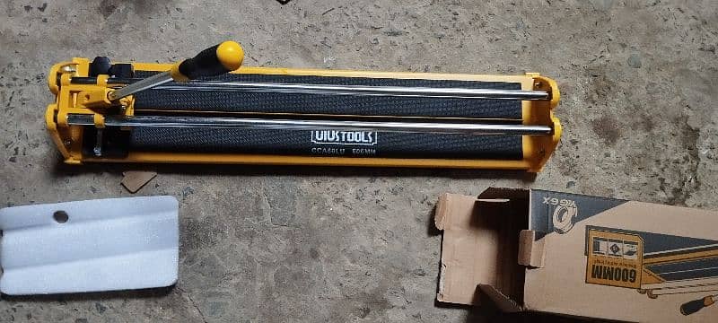 tile cutter 2