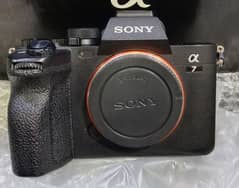 Sony a7iv New condition 4000 shutter count 03432112702