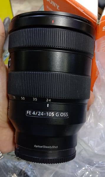 Sony 24-105mm f/4L Full frame Professional Lens 03432112702 3