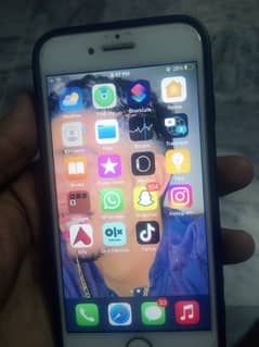 I phone 7 with 32 gb for sale purpose 10/10 condition with box non pta