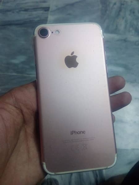 I phone 7 with 32 gb for sale purpose 10/10 condition with box non pta 2