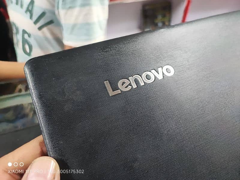 Lenovo  i3 6th Jan 8gb ddr4  120gb ssd 1