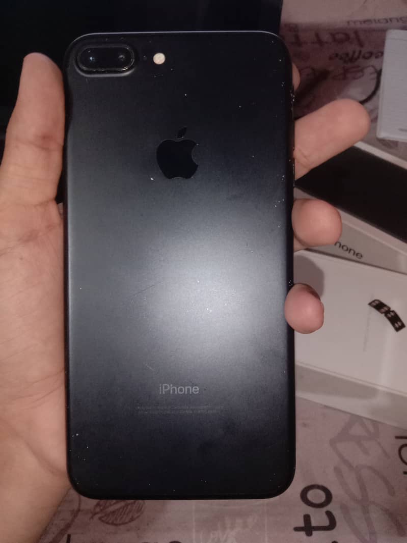 Iphone 7 plus Pta Approved 4