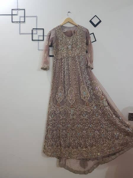 Bridal dress qeemat sirf 25hazar rupee 1