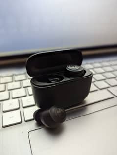 J Lab AirPods