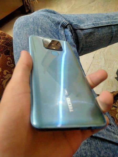 Tecno camon 16 se 0