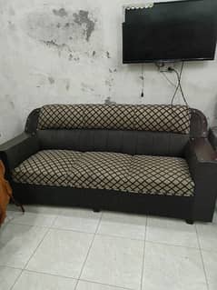 6 Seater Sofa for Urgent sale