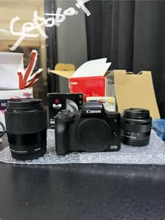 canon M50 mirrorless camera with Box and complete accessories