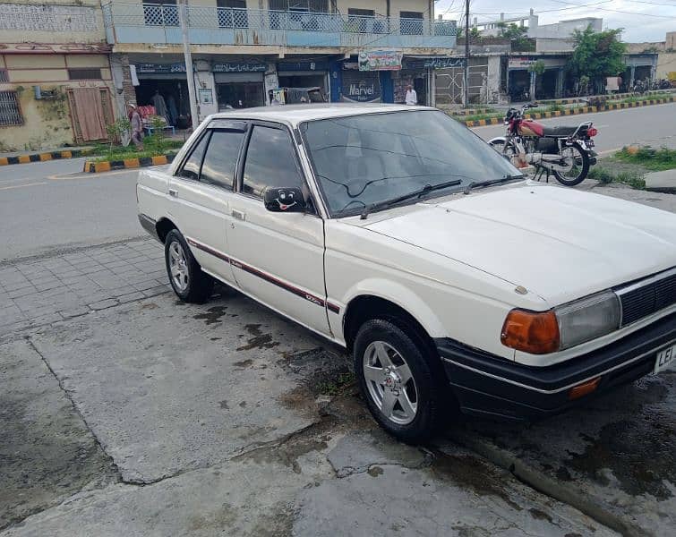 Nissan Sunny 1988 0