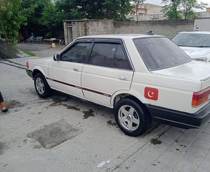 Nissan Sunny 1988 2