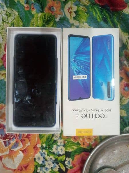 Realme 5 in good condition 0