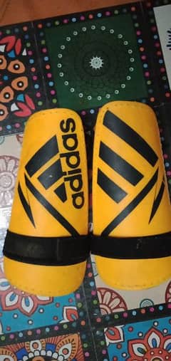 Adidas original shin pads