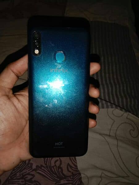 infinix hot 8lite 2gb 32gb 3