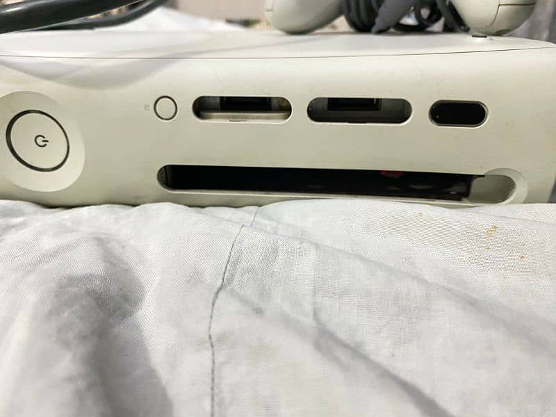 Xbox 360 console 60 + game jailbreak price negotiable 3