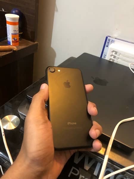 Apple Iphone 7 10/10 0