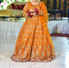 Preloved wedding bridal mehndi lehnga