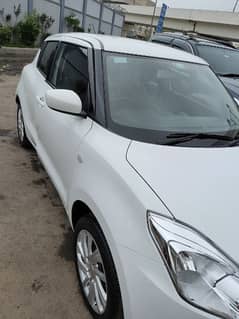 Suzuki Swift GL CVT 2023