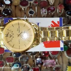 Quartz Golden Watch