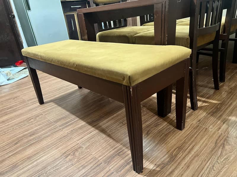 Dining Table | 7 Seater 4