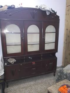 showcase available for sale 0