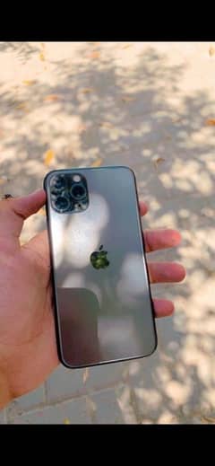 iPhone 11 Pro 0