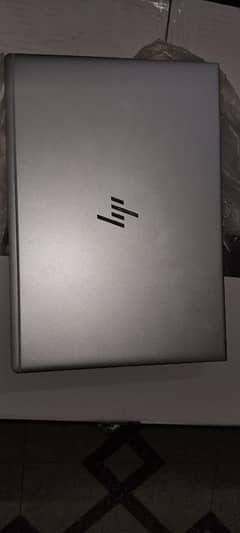 HP EliteBook 1040 G4 i5-7th gen 0