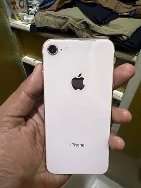 Good condition. no problem. jv i phone 8.03216555540 1