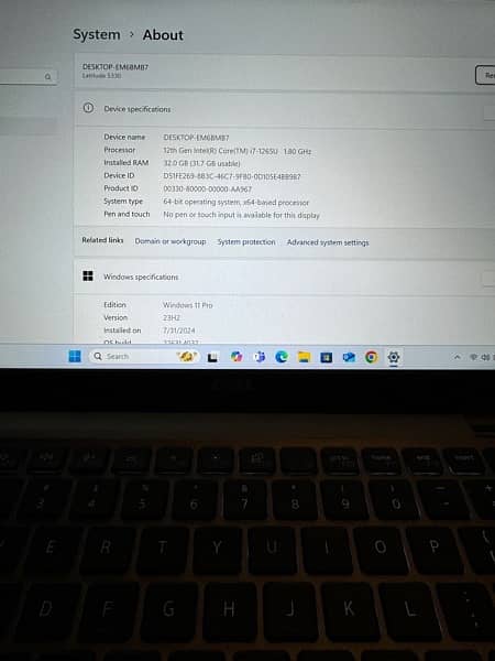 Dell Latitude 5330 i7 (12th) 32/512gb with 15gb Iris Xe Graphic card 6