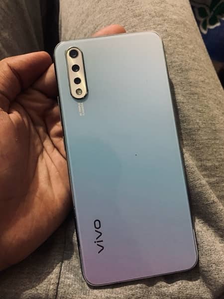 VIVO S1 256/8 4