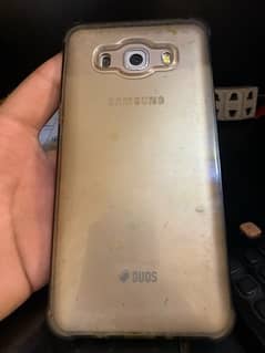 Samsung J5