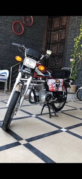 Honda CG125 2023 modle 2