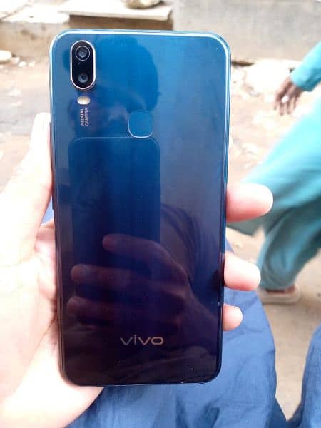 vivo y11 0