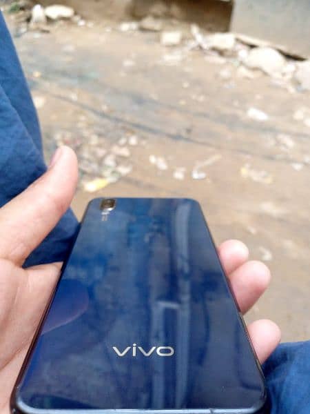 vivo y11 4