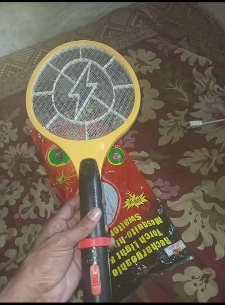 urgnt mosquito racket machar mar makhe mar rechargeable god price  meh 6