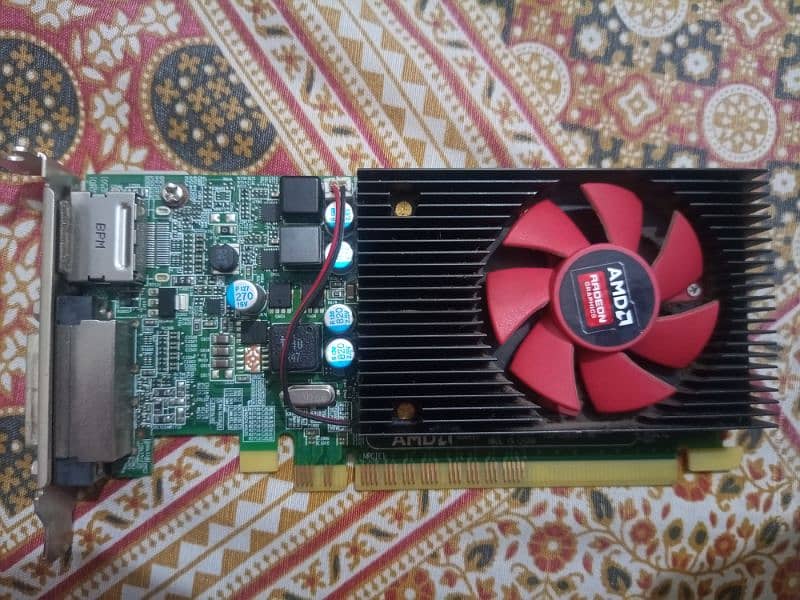 AMD R5 430 BRAND NEW NEVER USED 5