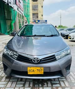 Toyota Corolla GLI 1.3  2015