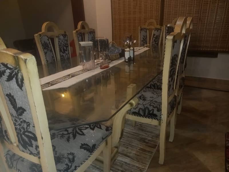 dinning table for sale 1