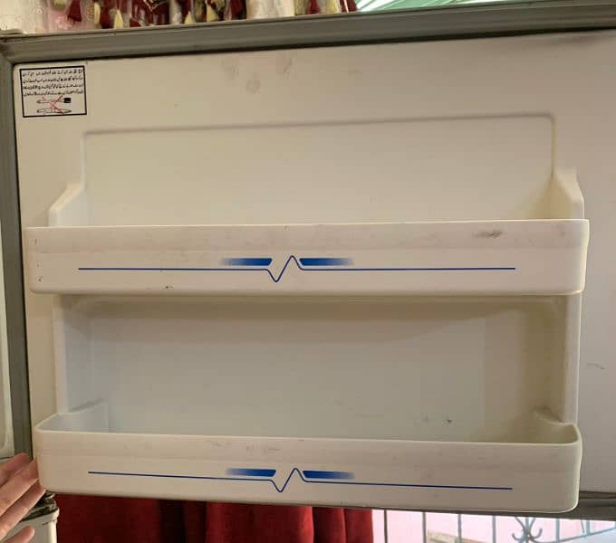 used old refrigerator 4