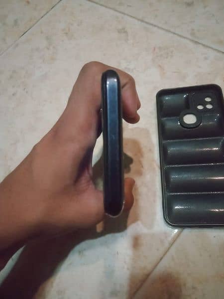 Infinix hot 10i Excellent condition 3