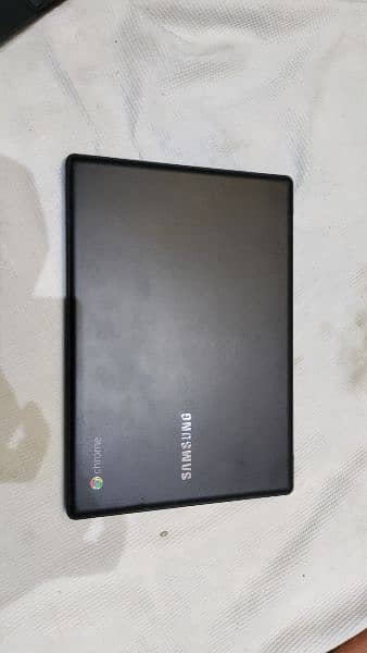 SAMSUNG CHROMEBOOK 5 HOURS BATTERY BACKUP 6